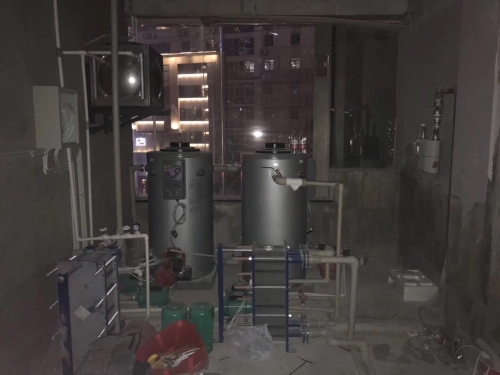 重庆渝中某宾馆热水工程配套史密斯锅炉板式换热器